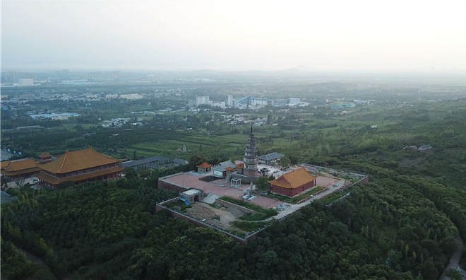 全国重点文物保护单位 香山寺大悲观音大士塔及碑刻 河南斜杠网络科技有限公司