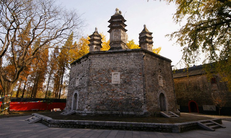 广德寺多宝塔