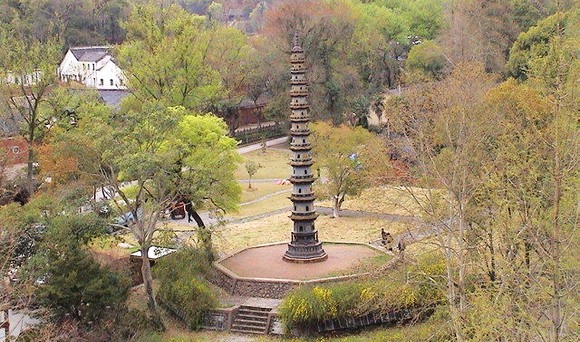 玉泉寺及铁塔