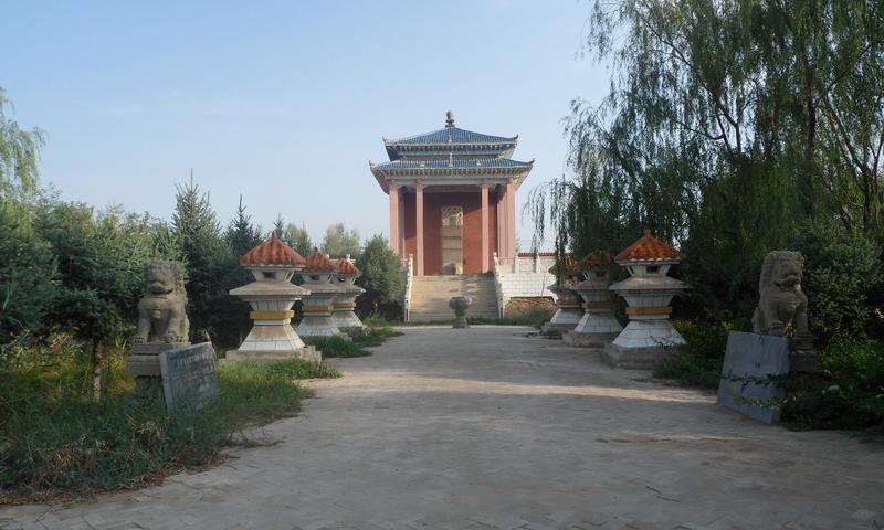 高昌王和西宁王墓